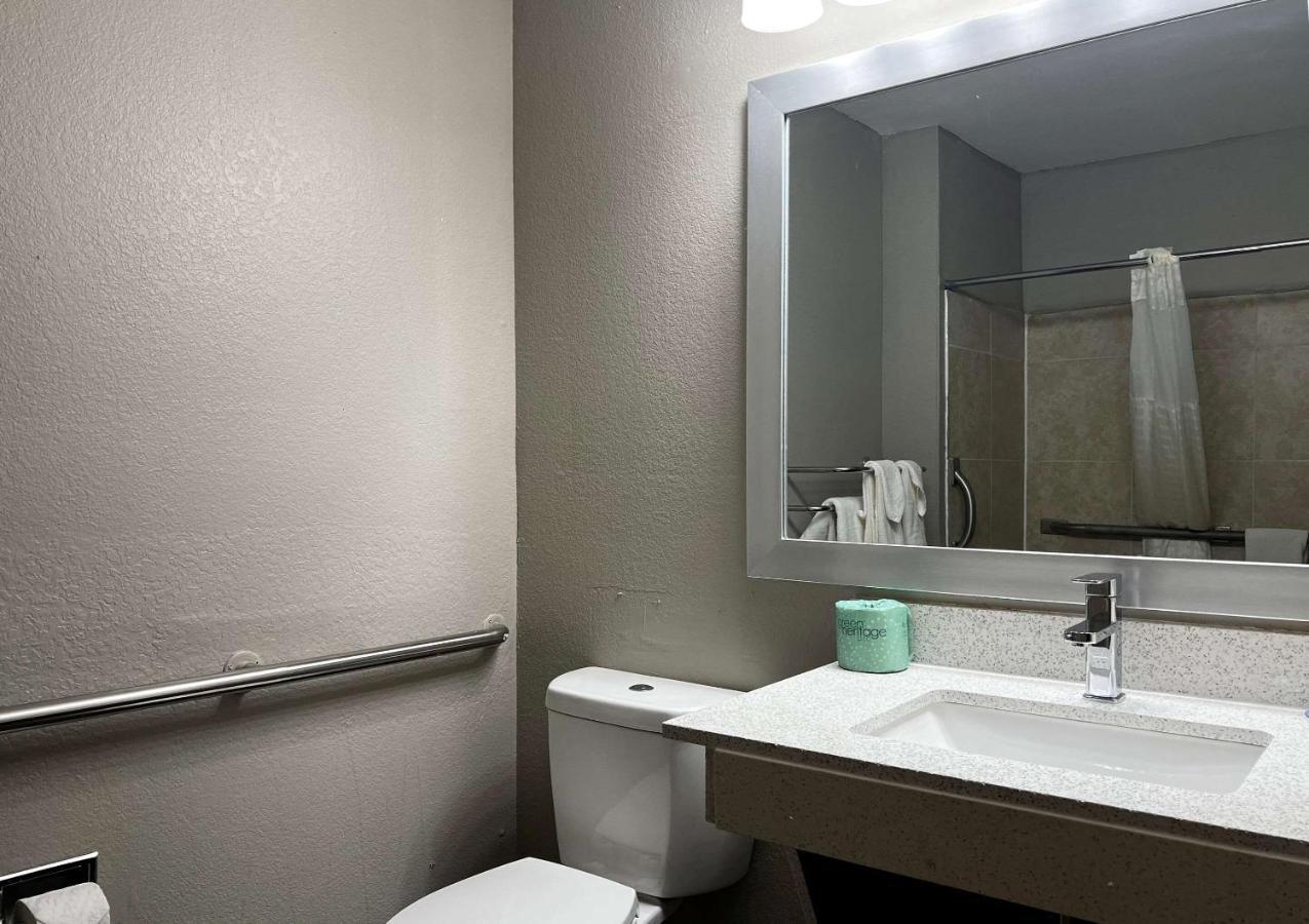Econo Lodge Спринг-Лейк Экстерьер фото