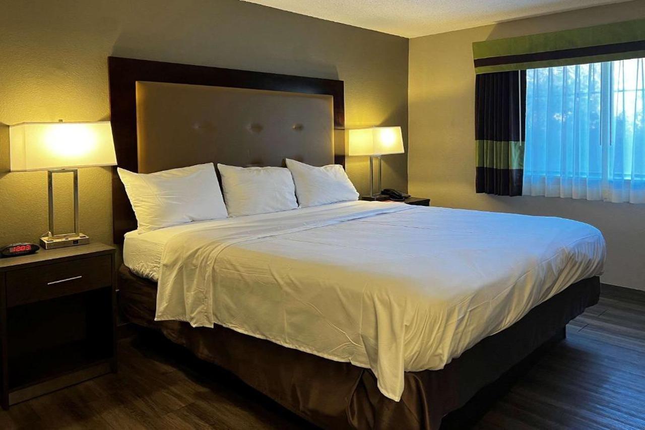 Econo Lodge Спринг-Лейк Экстерьер фото